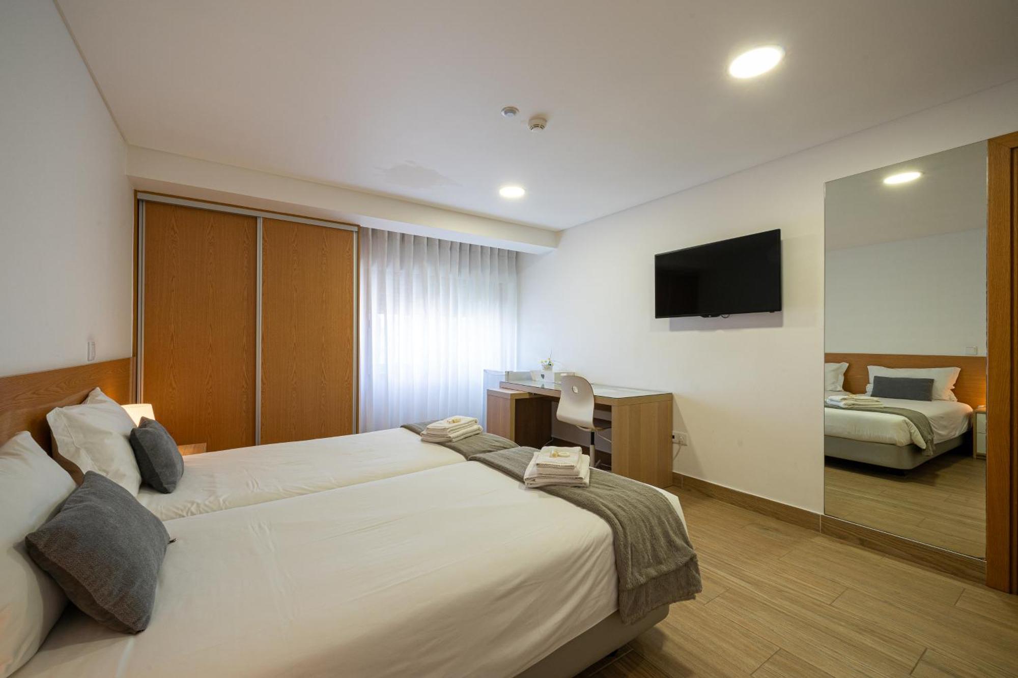 Central Suites 3 São João da Madeira エクステリア 写真