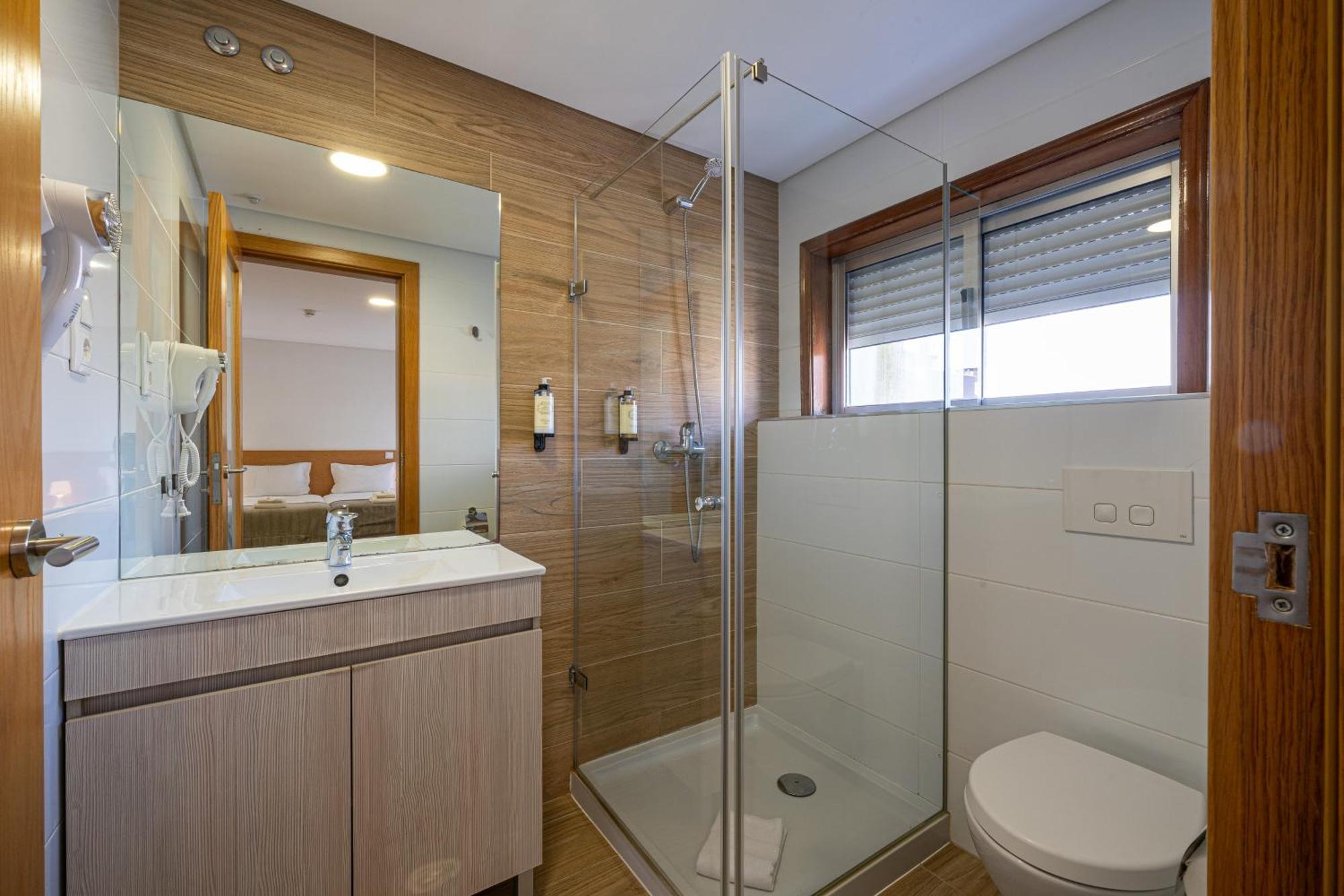 Central Suites 3 São João da Madeira エクステリア 写真