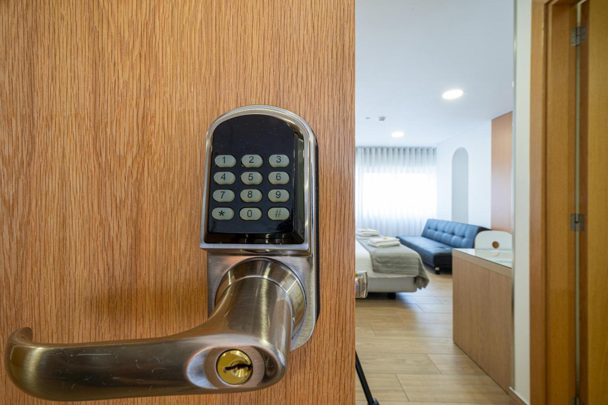Central Suites 3 São João da Madeira エクステリア 写真