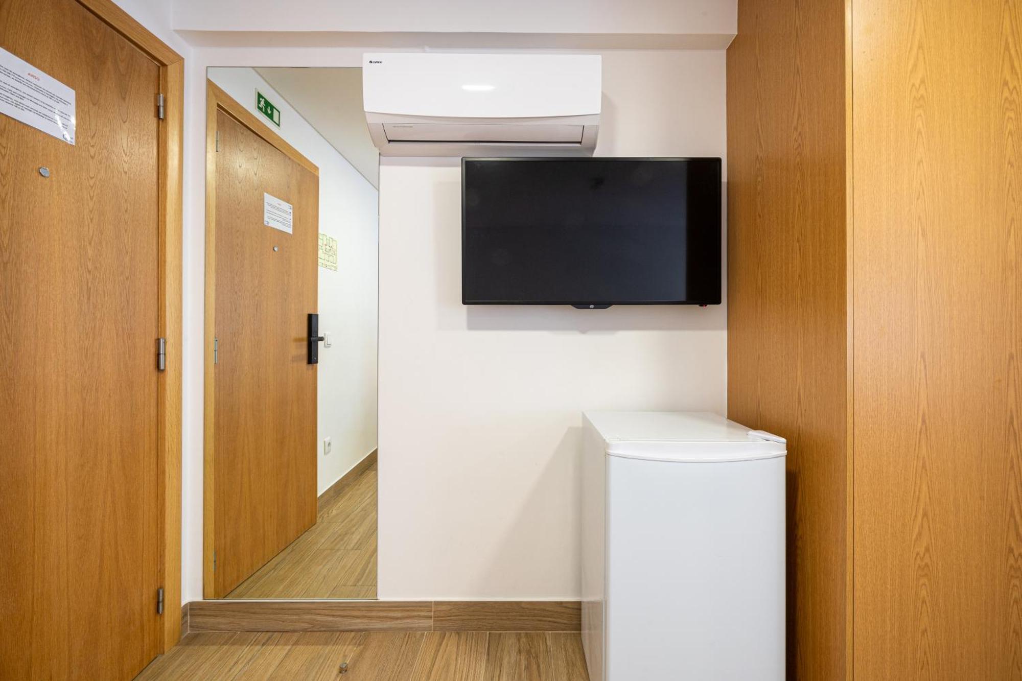 Central Suites 3 São João da Madeira エクステリア 写真
